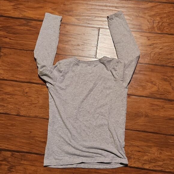 5/$15 Carter's Kid size 10/12 gray long sleeve tshirt "All I Need is Love & WiFi - Picture 4 of 6